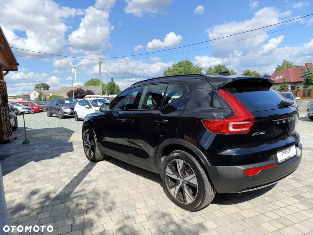 Volvo XC 40 82kWh Recharge Twin AWD Plus - 5