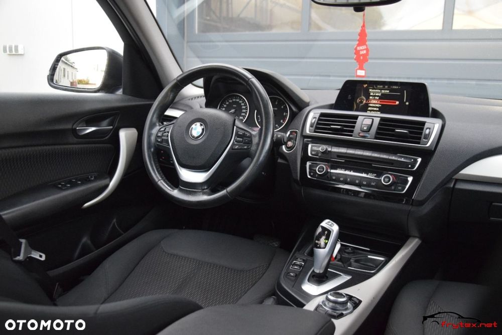 BMW Seria 1 - 24
