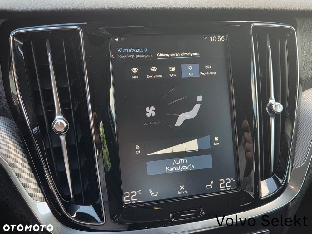 Volvo V60 Cross Country - 19