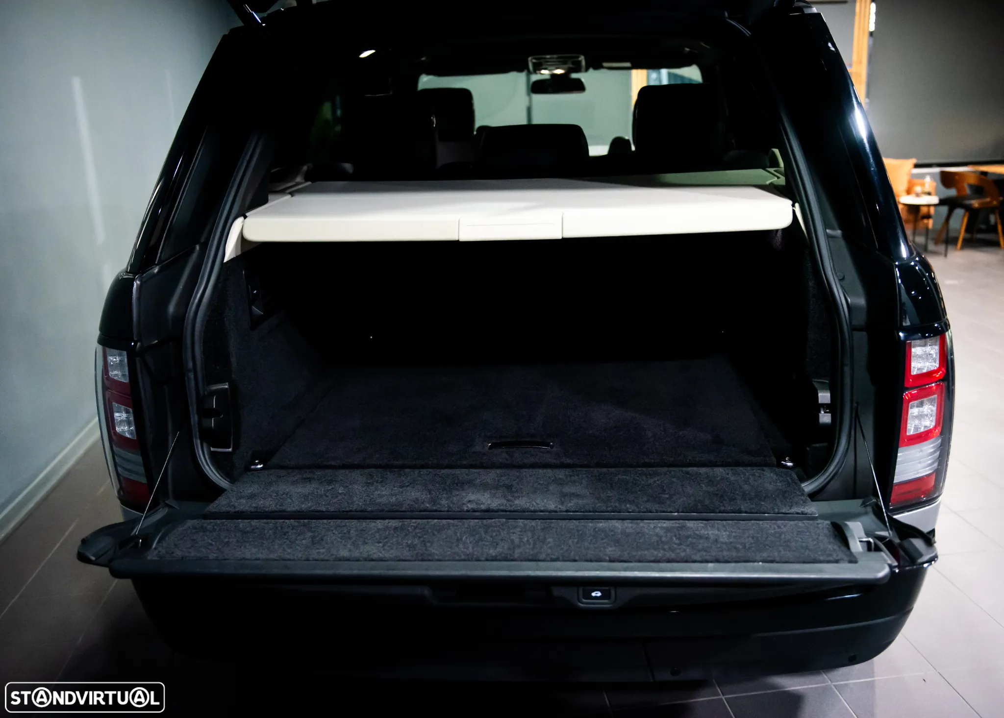 Land Rover Range Rover 4.4 SDV8 Vogue - 20