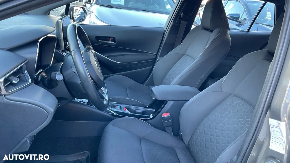 Toyota Corolla 1.8 HSD TS Dynamic - 24