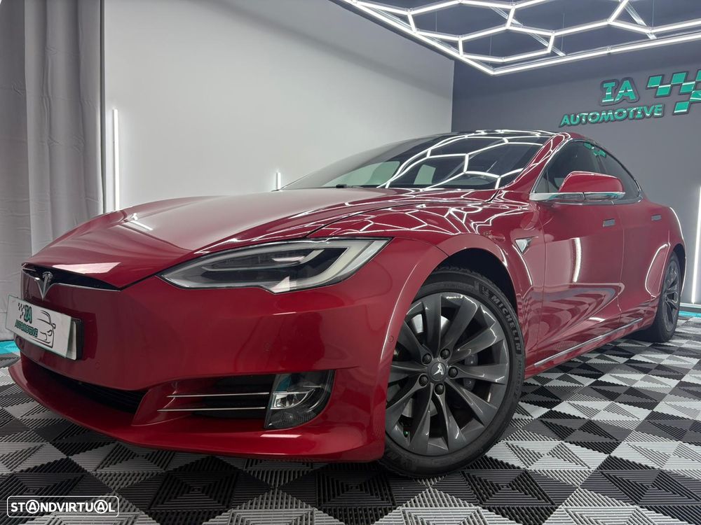 Tesla Model S ver-75 - 1