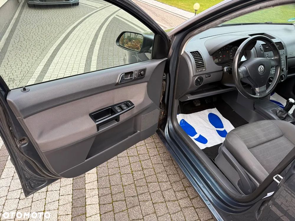 Volkswagen Polo 1.2 Trendline - 17