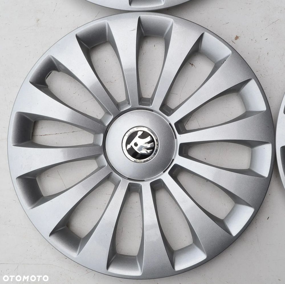 ORYGINALNE KOŁPAKI OEM SKODA 15 CALI x4szt. K-697 - 5