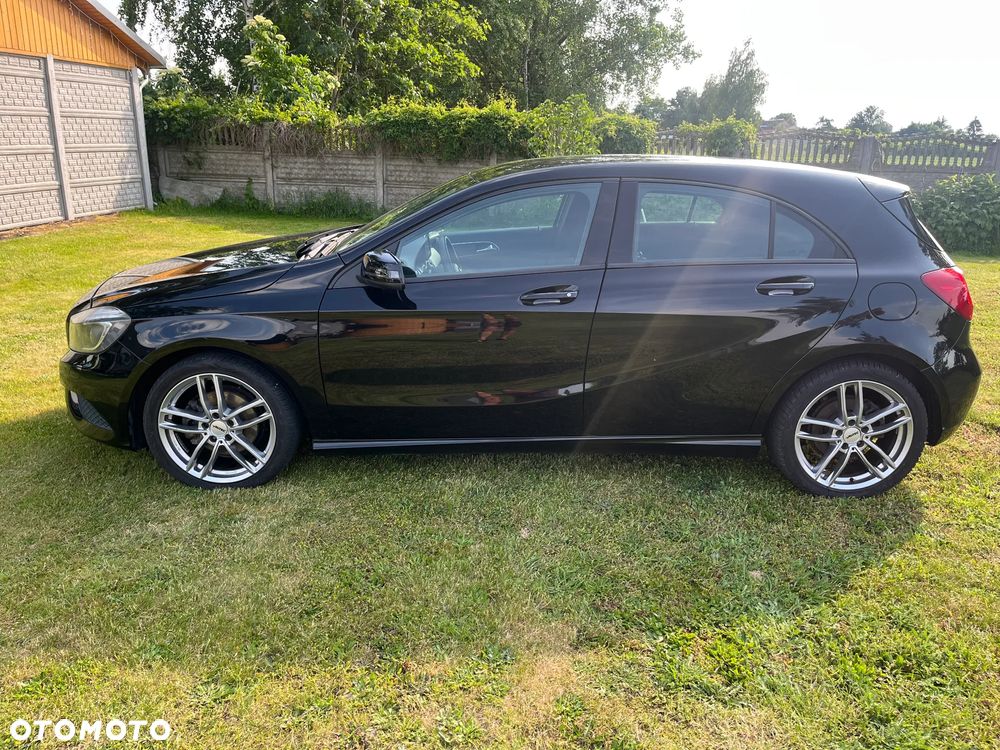 Mercedes-Benz Klasa A 200 (BlueEFFICIENCY) - 3