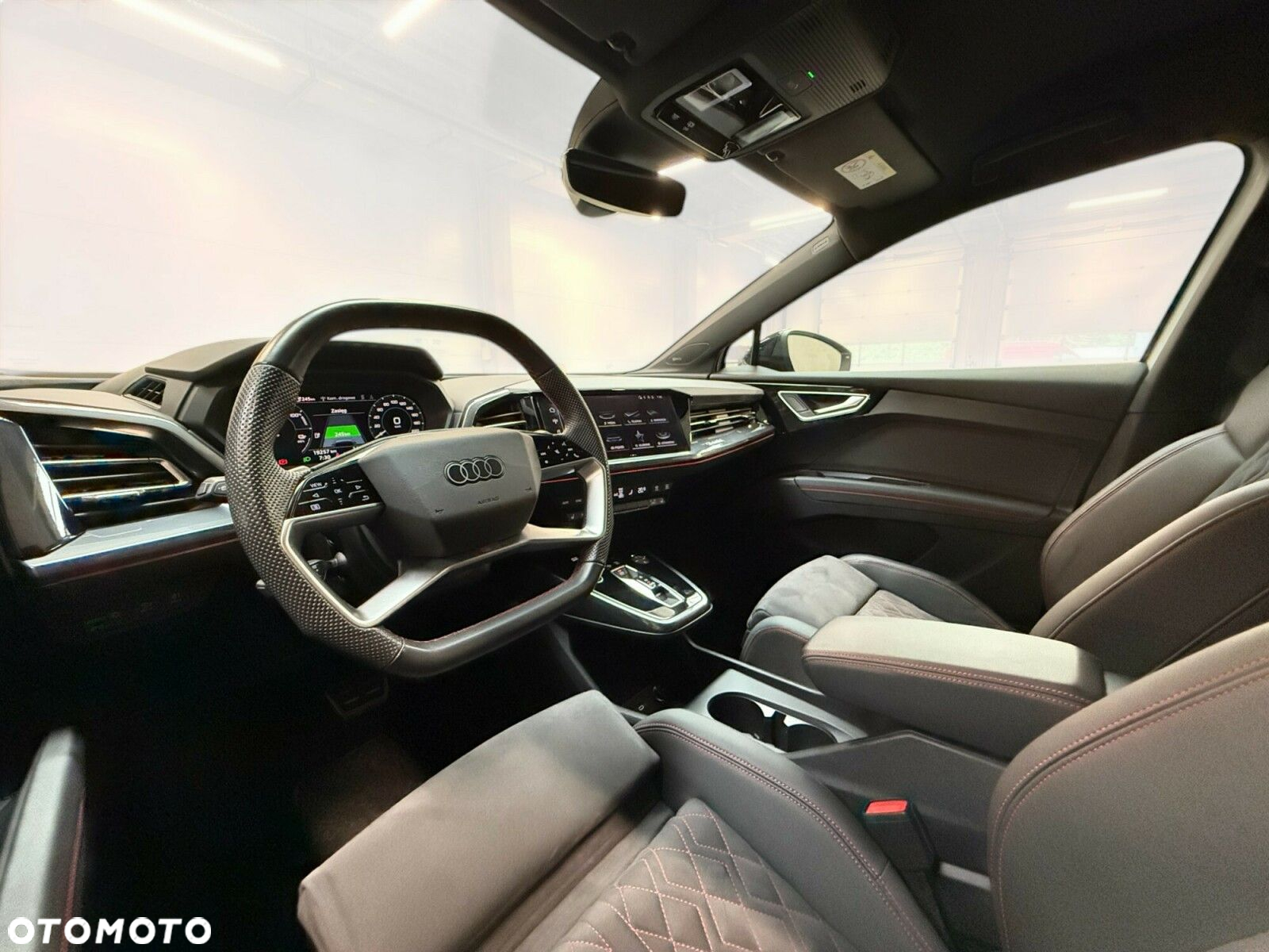 Audi Q4 - 19