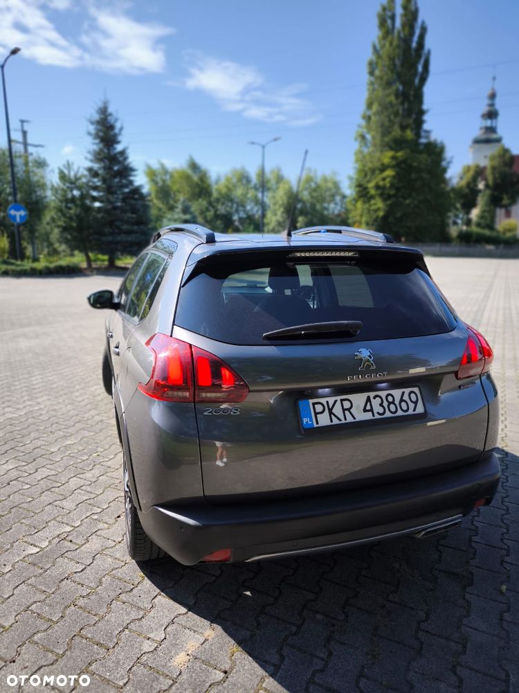 Peugeot 2008 1.6 BlueHDi Allure - 13