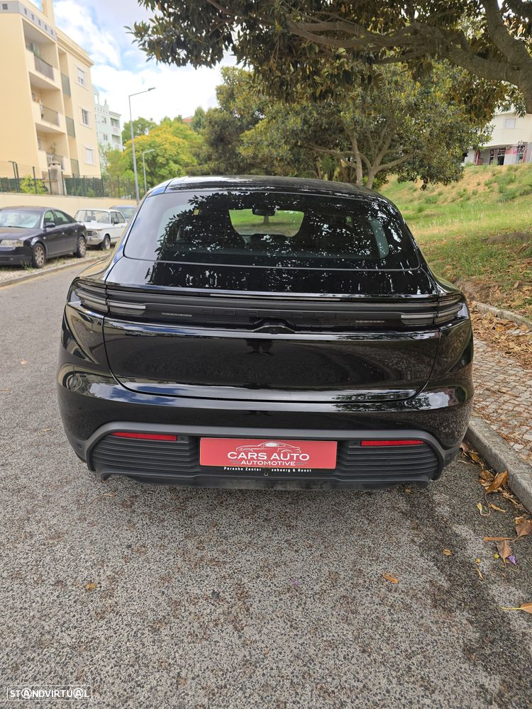Porsche Macan Electric - 9