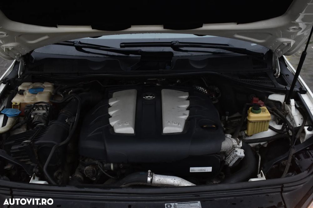 Volkswagen Touareg 3.0 V6 TDI Blue Motion DPF Automatik Exclusive - 21