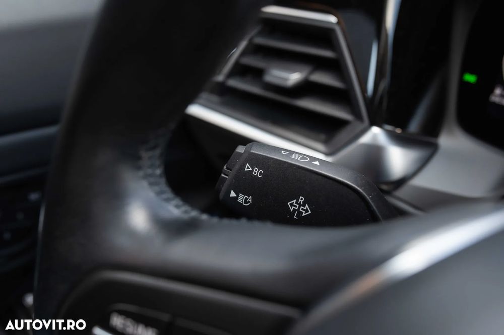 BMW Seria 3 320d xDrive Aut. Sport Line - 18