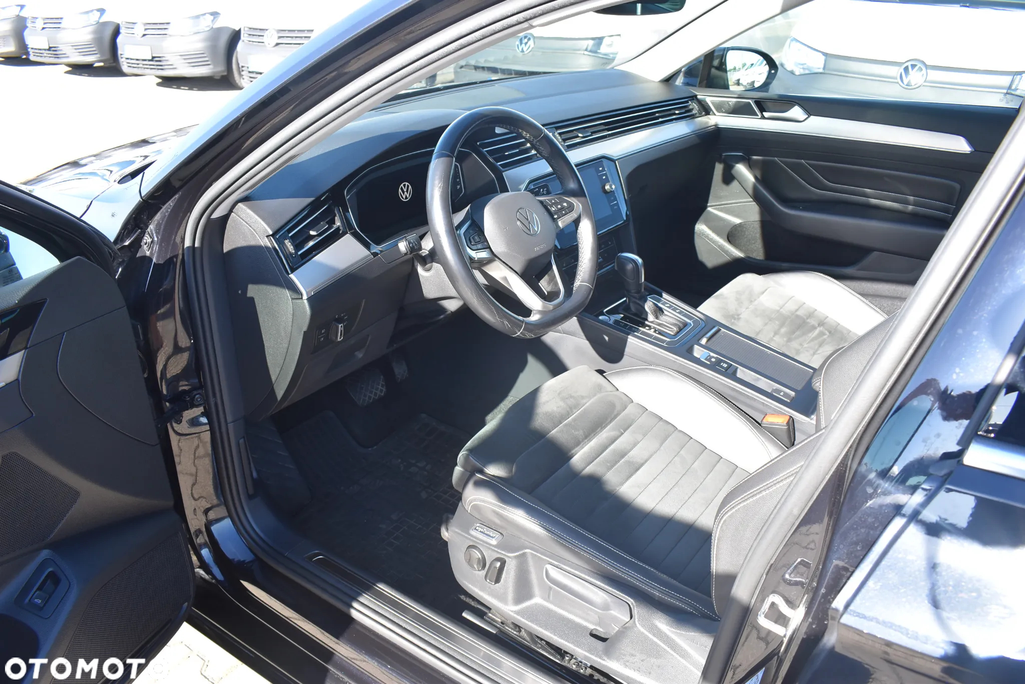 Volkswagen Passat 2.0 TSI Elegance DSG - 10