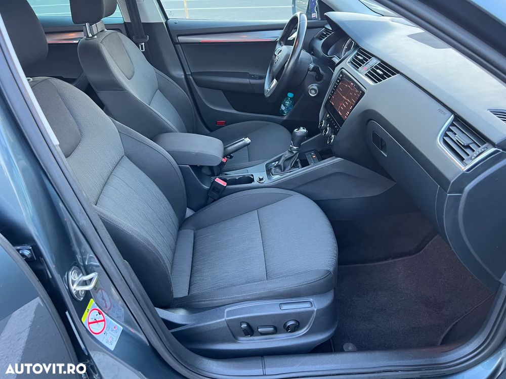 Skoda Octavia 1.0 TSI DSG Style - 7