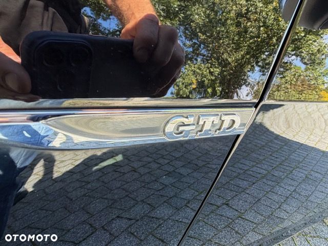 Volkswagen Golf GTD 2.0 TDI SCR DSG - 14