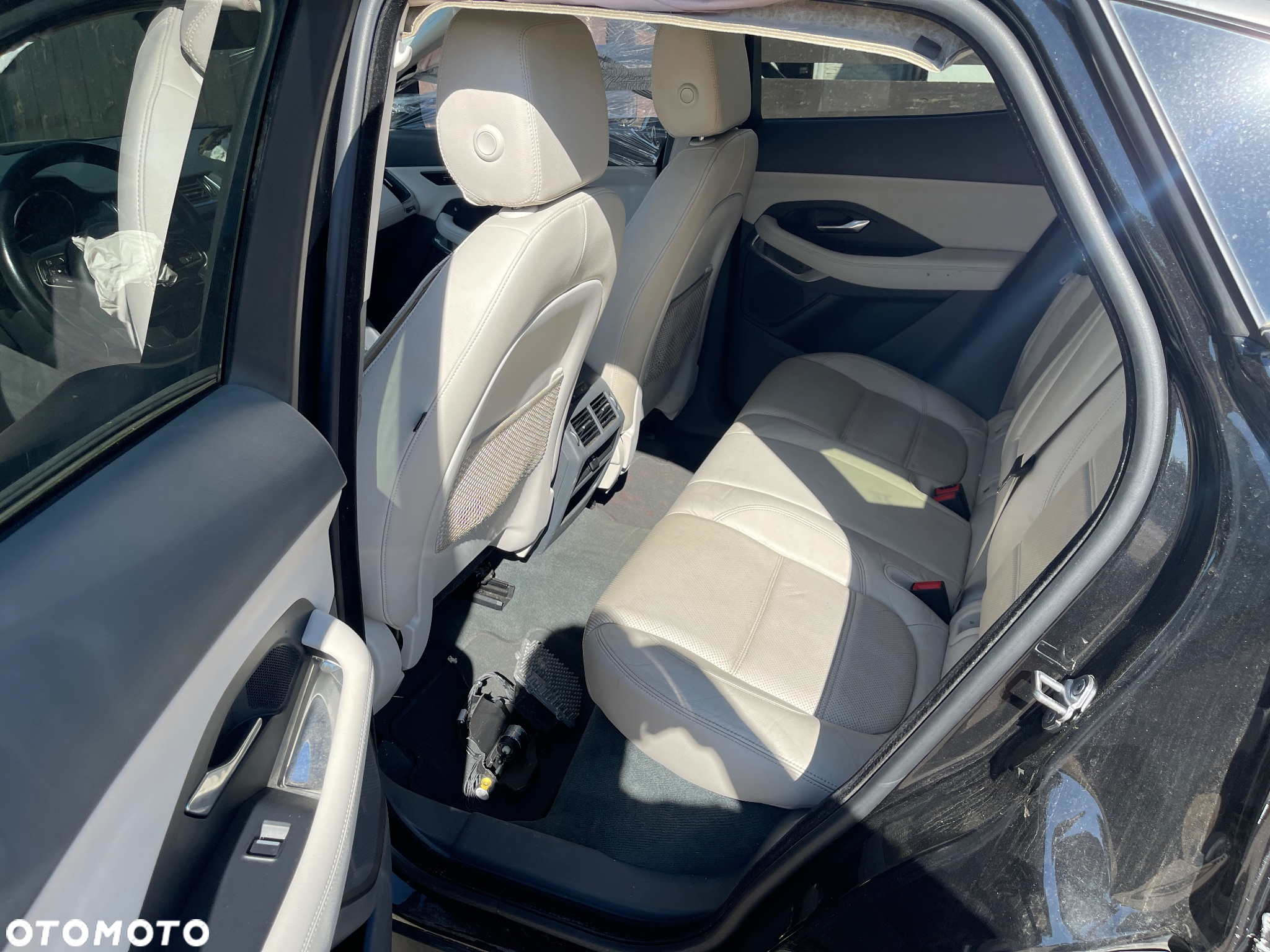 Jaguar E-Pace 2.0 i4D AWD - 13