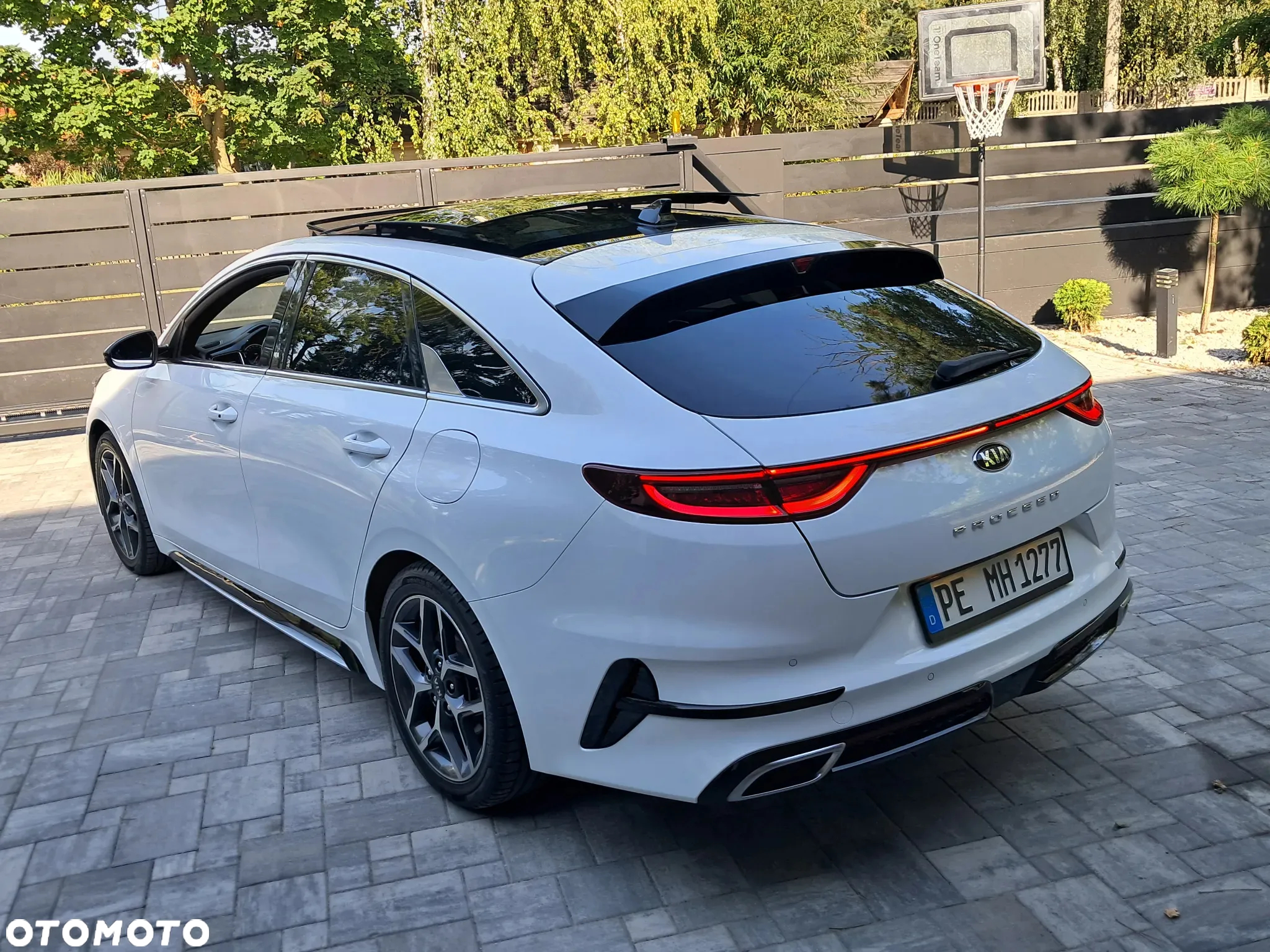 Kia ProCeed 1.5 T-GDI GT Line - 8