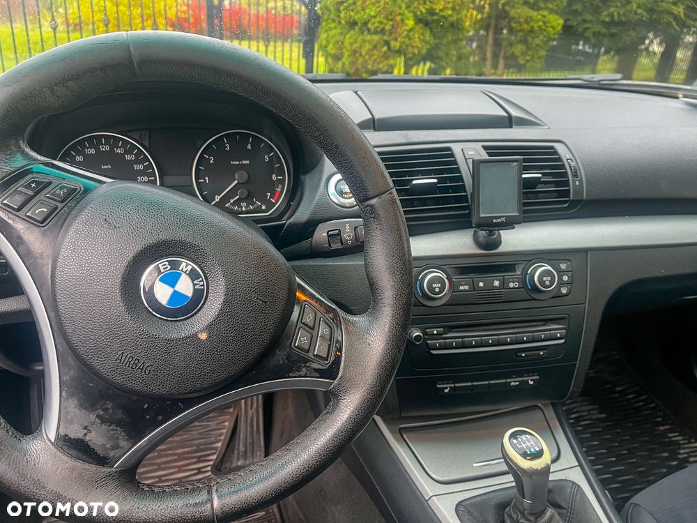 BMW Seria 1 118i - 13