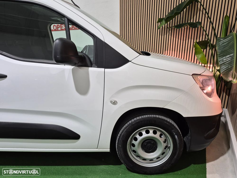 Opel Combo LONGA - 2022 | GARANTIA | 3 LUG. - 130.000KMS - 4