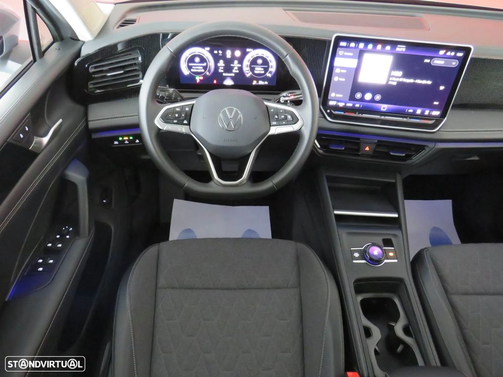 VW Tiguan 2.0 TDI Urban DSG - 14