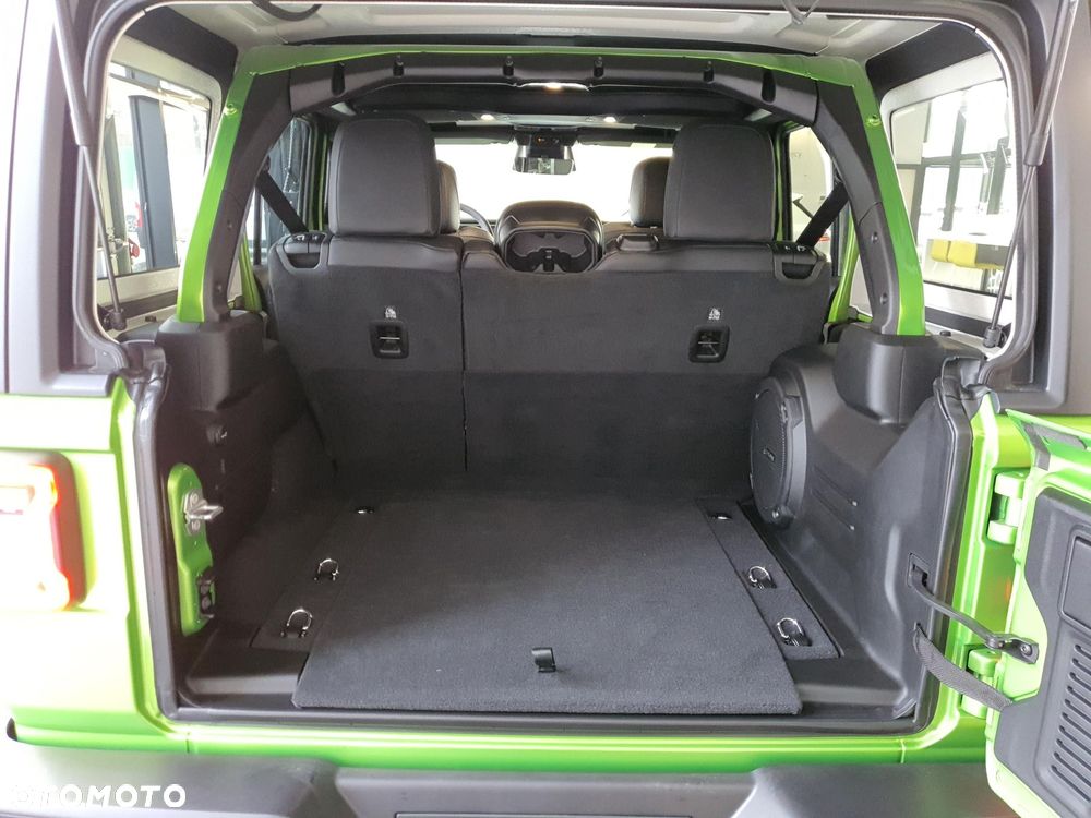 Jeep Wrangler Unlimited GME 2.0 Turbo Rubicon - 23