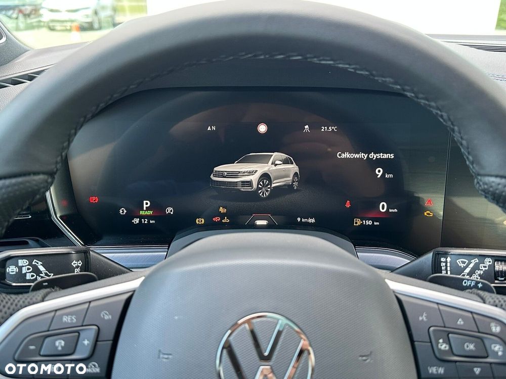 Volkswagen Touareg - 38
