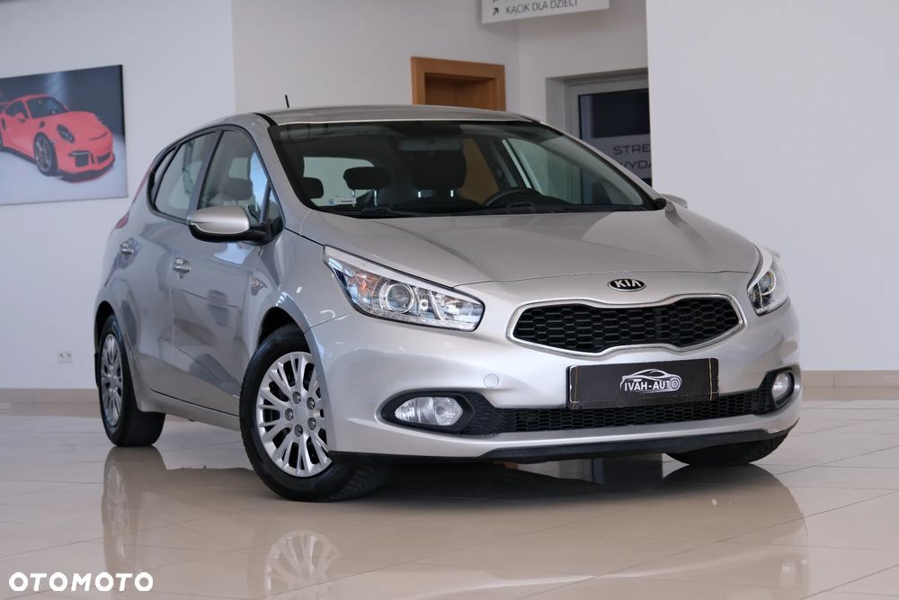 Kia Ceed - 1
