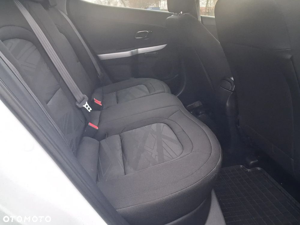 Kia Ceed 1.4 CVVT Spirit - 9