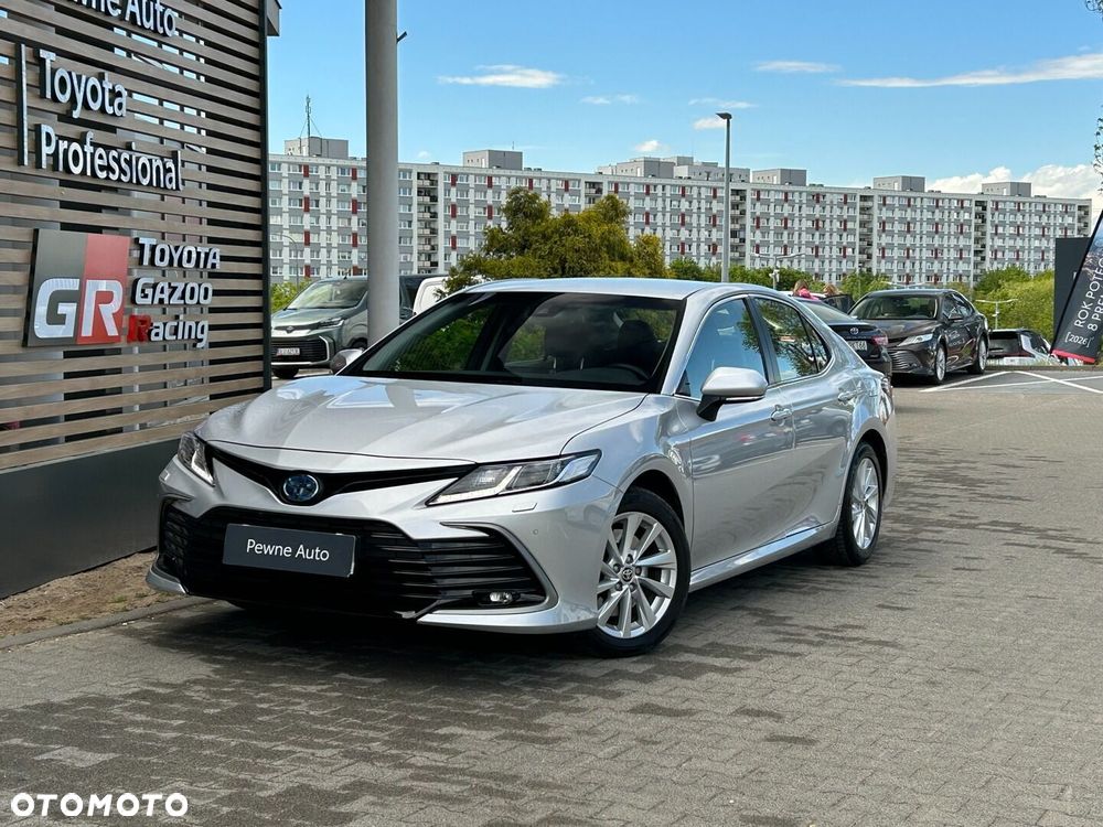 Toyota Camry 2.5 Hybrid Comfort CVT - 1