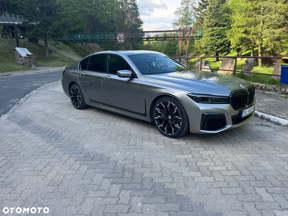 BMW Seria 7 - 10