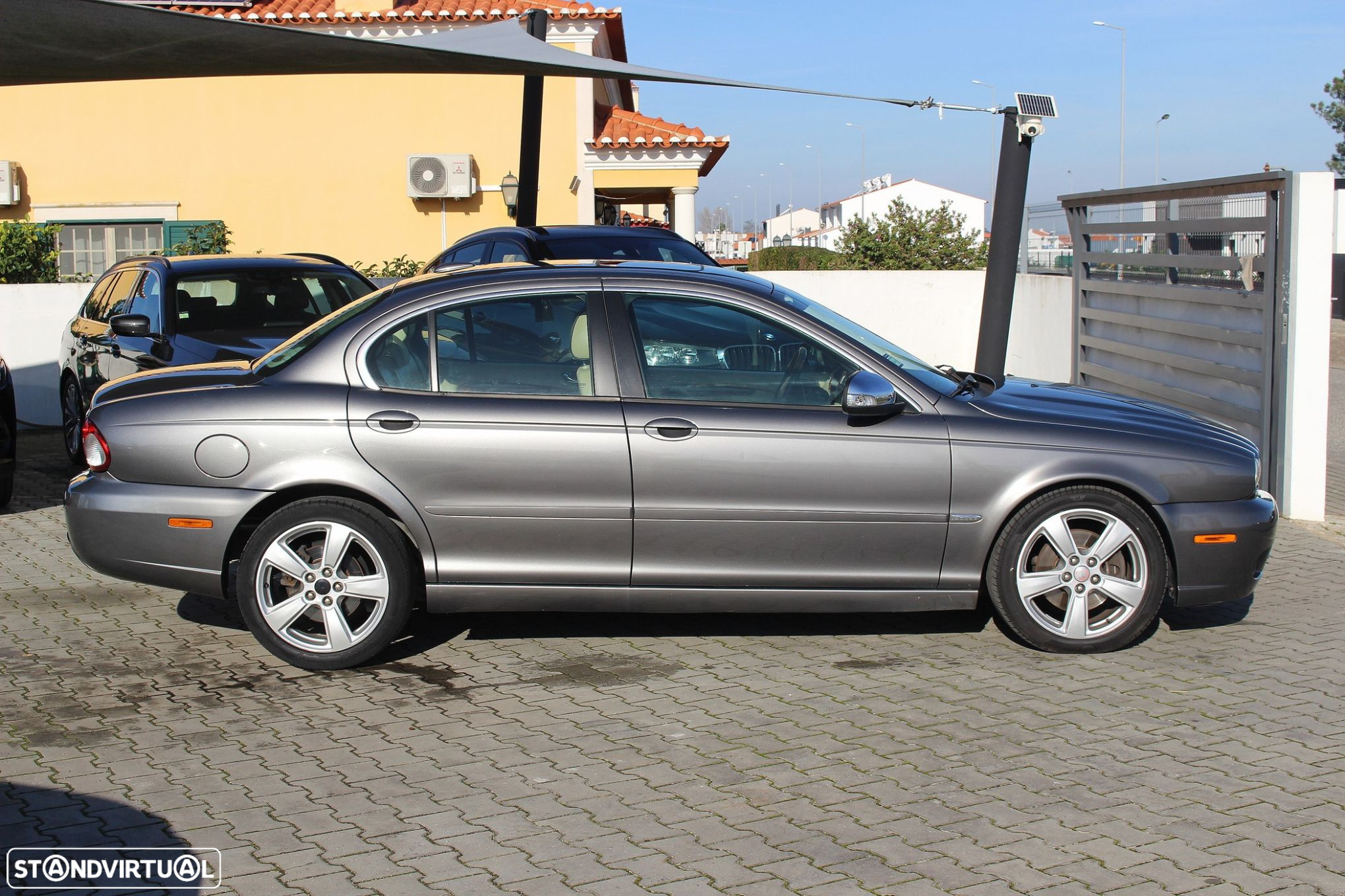 Jaguar X-Type 2.2 D Exclusive Aut. - 18