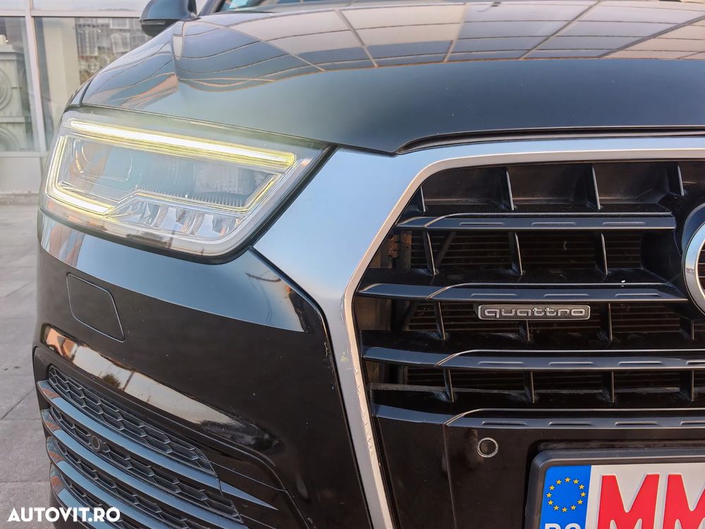 Audi Q3 2.0 TDI Quattro S tronic design - 3