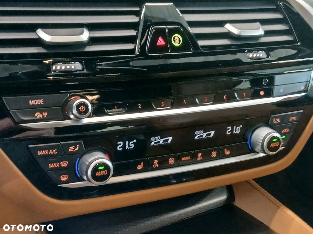 BMW Seria 5 530i mHEV M Sport sport - 18