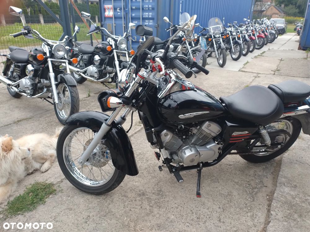 Honda Shadow - 1