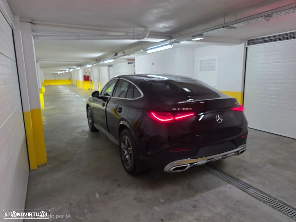 Mercedes-Benz GLC 300 — photo 4