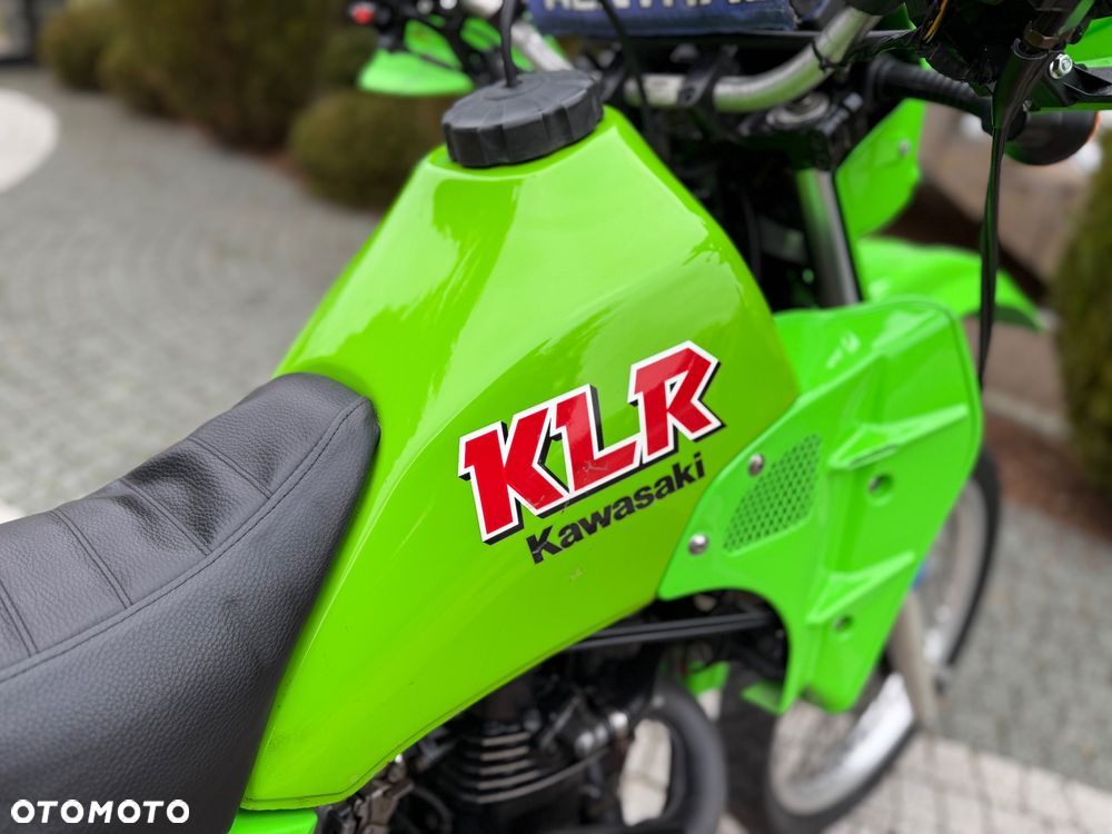 Kawasaki KLR - 16