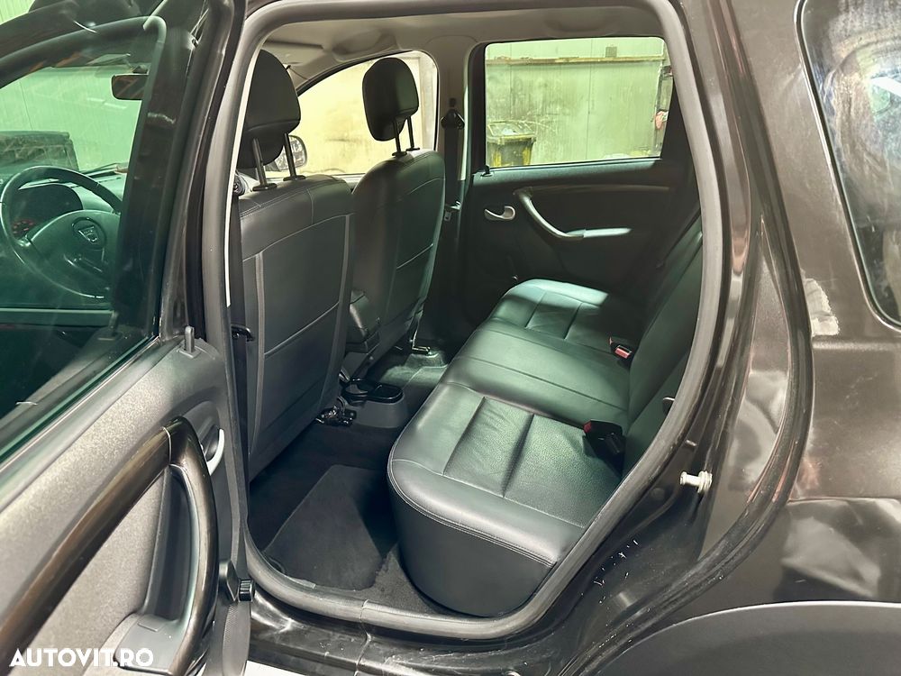 Dacia Duster 1.6 16V 4x2 Laureate - 8