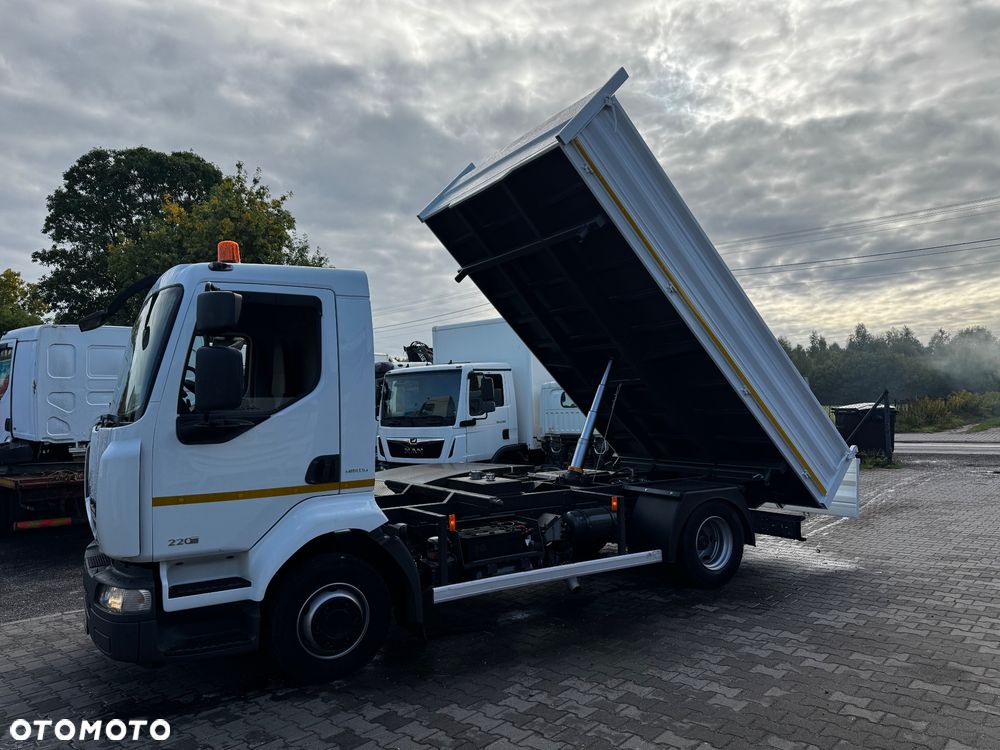 Renault MIDLUM 12-220 Wywrotka - 9