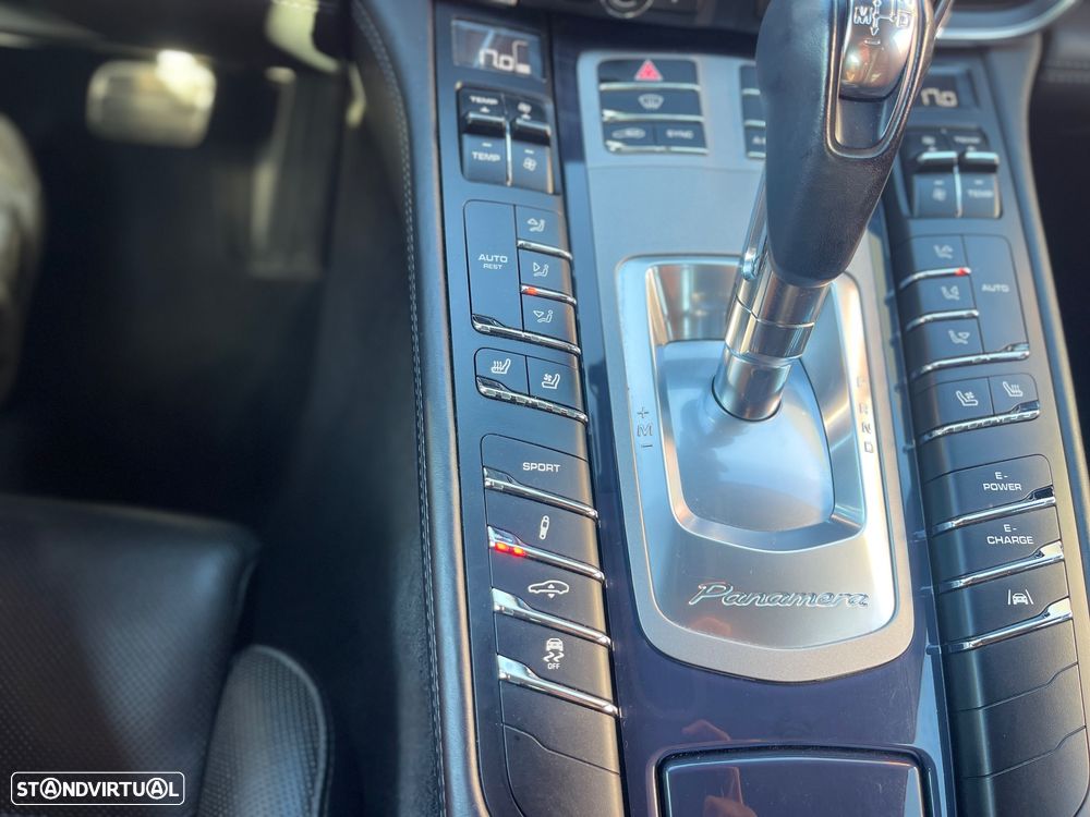 Porsche Panamera S E-Hybrid - 35