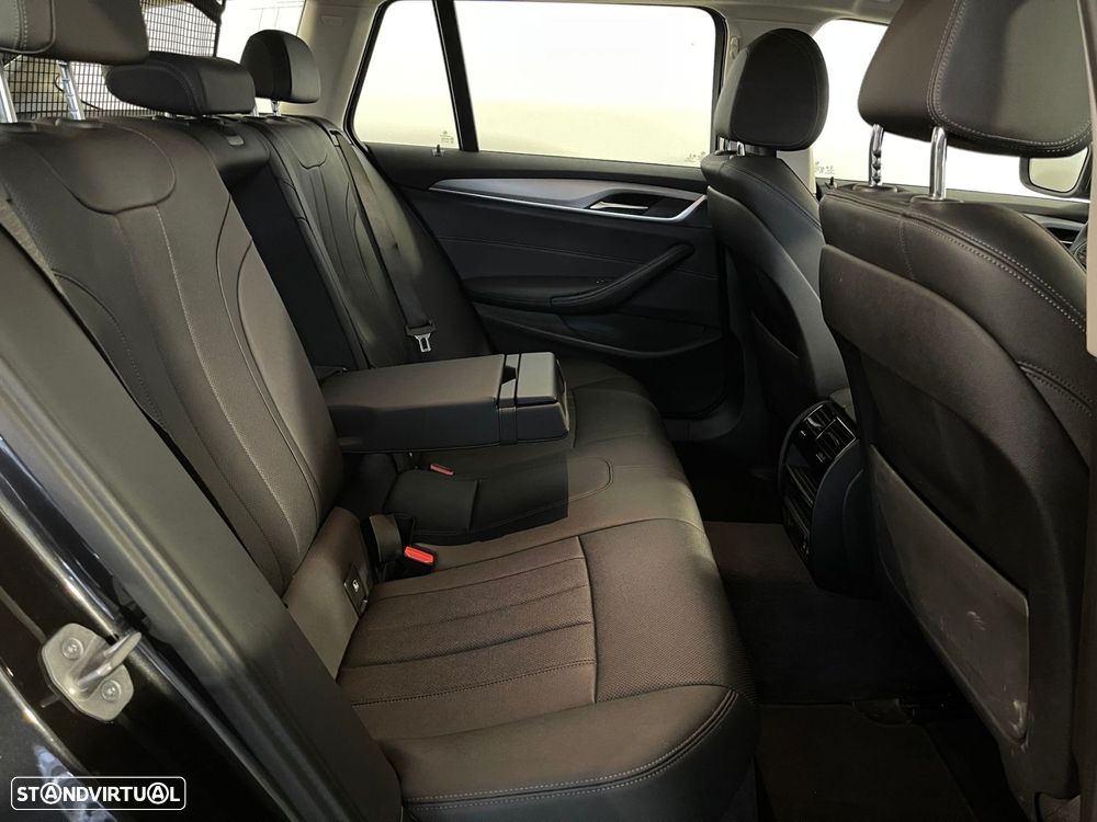 BMW 520 d Auto - 17