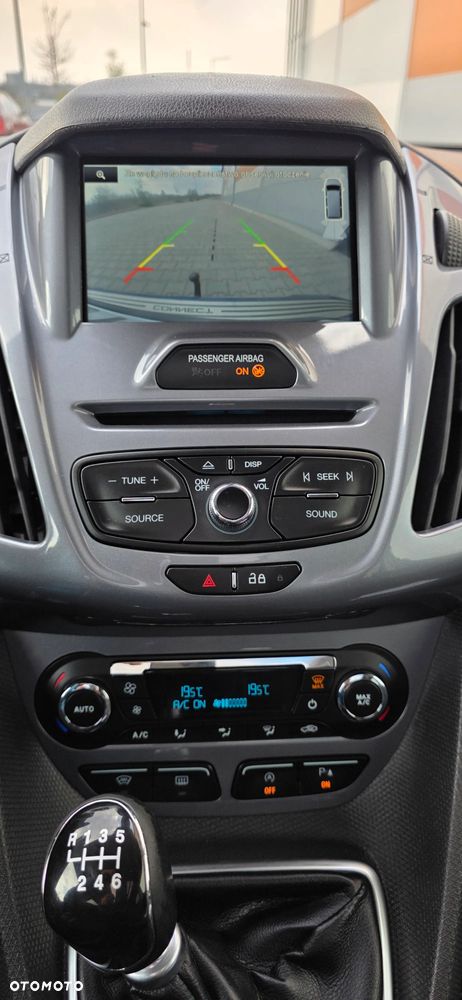 Ford Tourneo Connect Grand 1.5 TDCi Start/Stop Titanium - 12