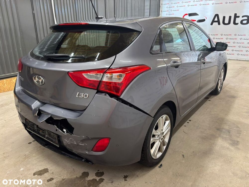 Hyundai i30 1.4 Trend - 4