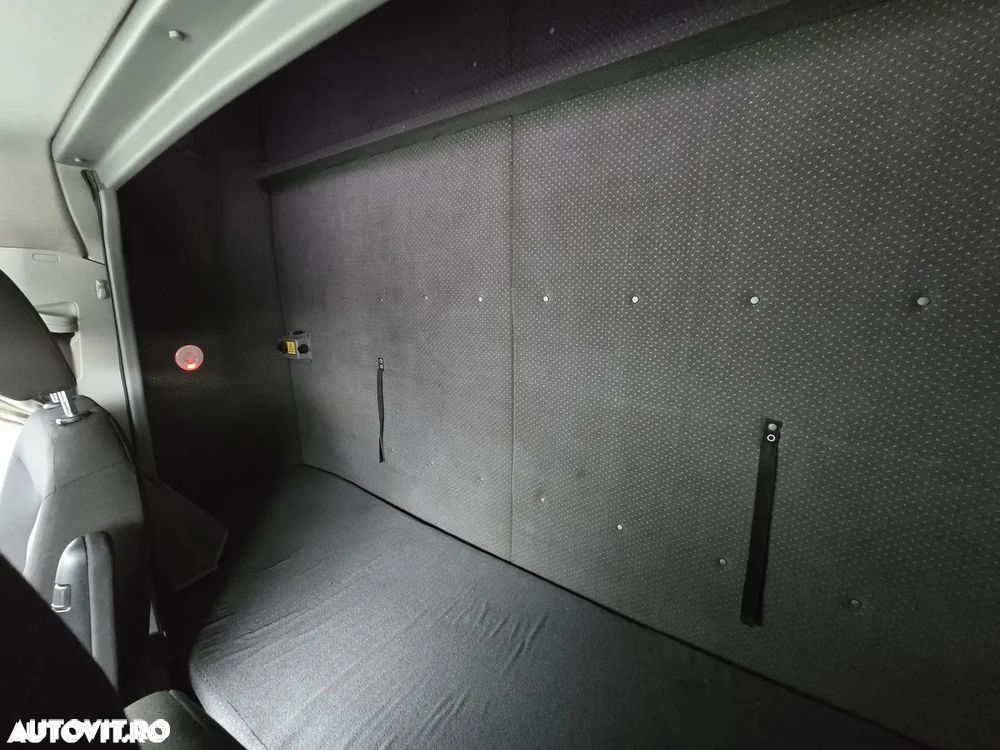 Volkswagen Crafter - 7