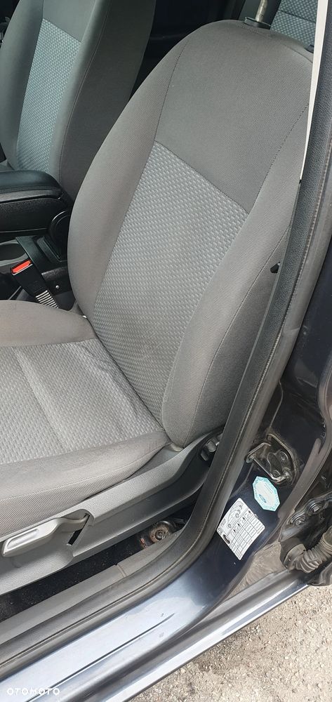 Ford Focus - 13