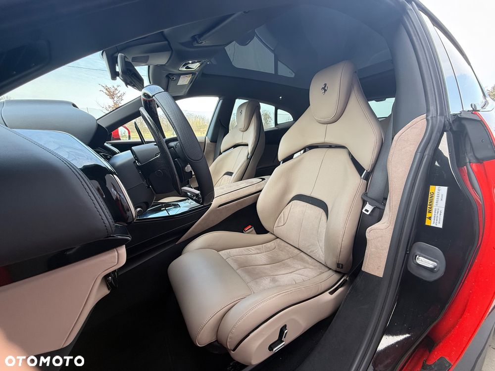 Ferrari Purosangue - 13