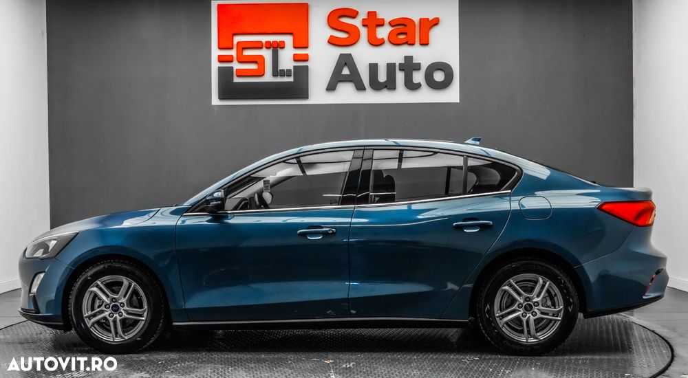 Ford Focus 1.0 EcoBoost Titanium Business - 9