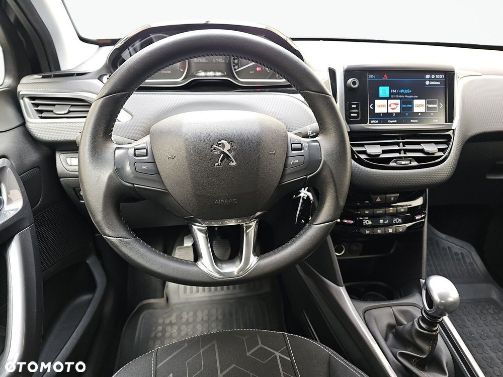 Peugeot 2008 1.2 Pure Tech GPF Active S&S - 14