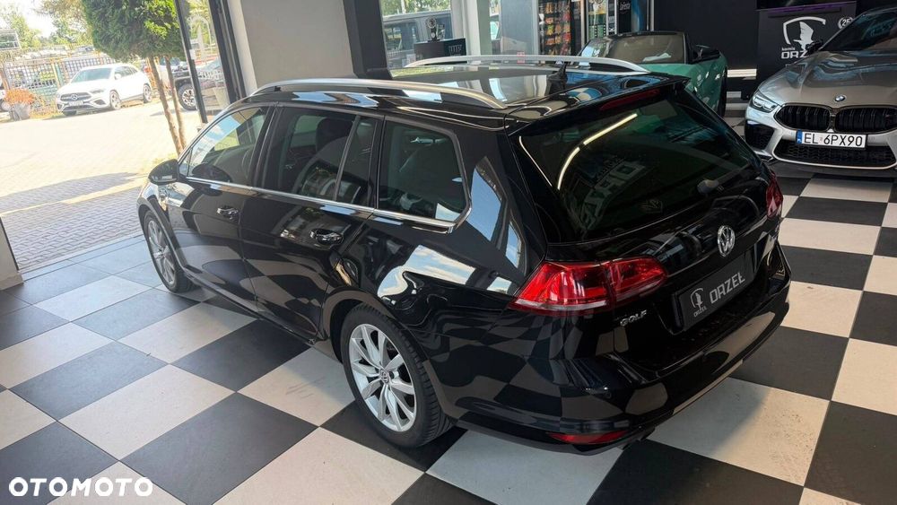 Volkswagen Golf Variant - 5