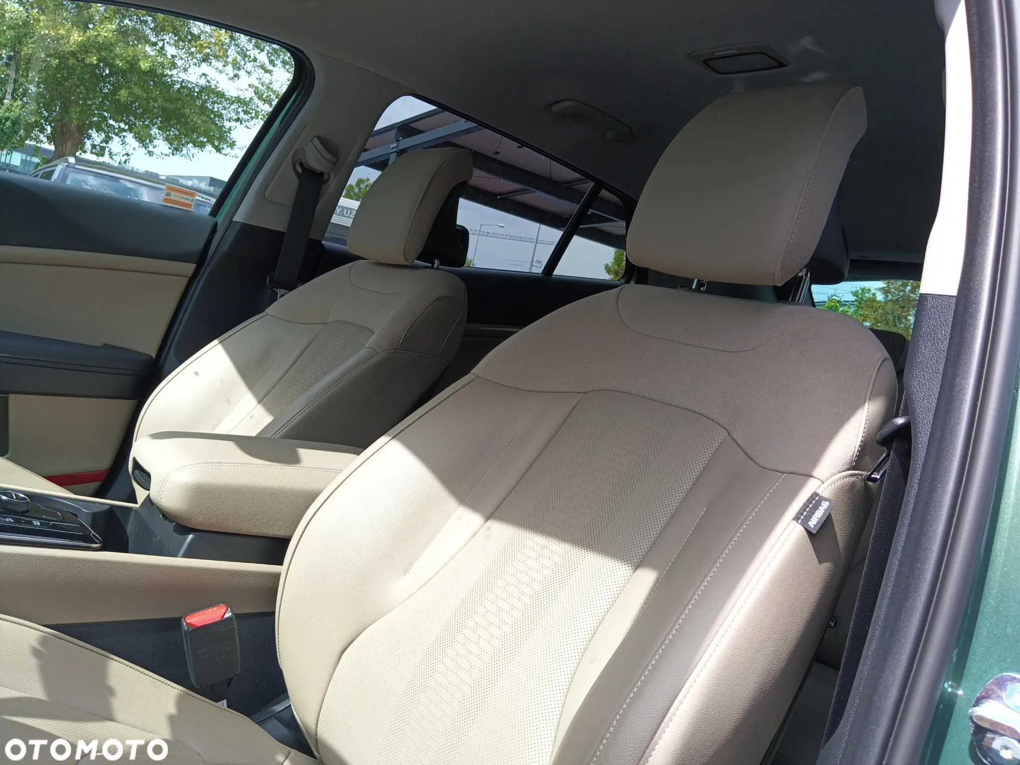 Kia Sportage 1.6 T-GDI HEV Business Line 4WD - 11
