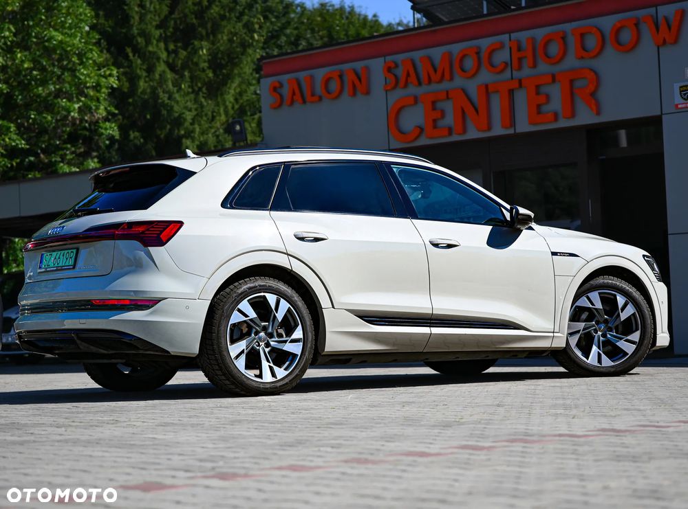 Audi e-tron 50 Quattro advanced - 31