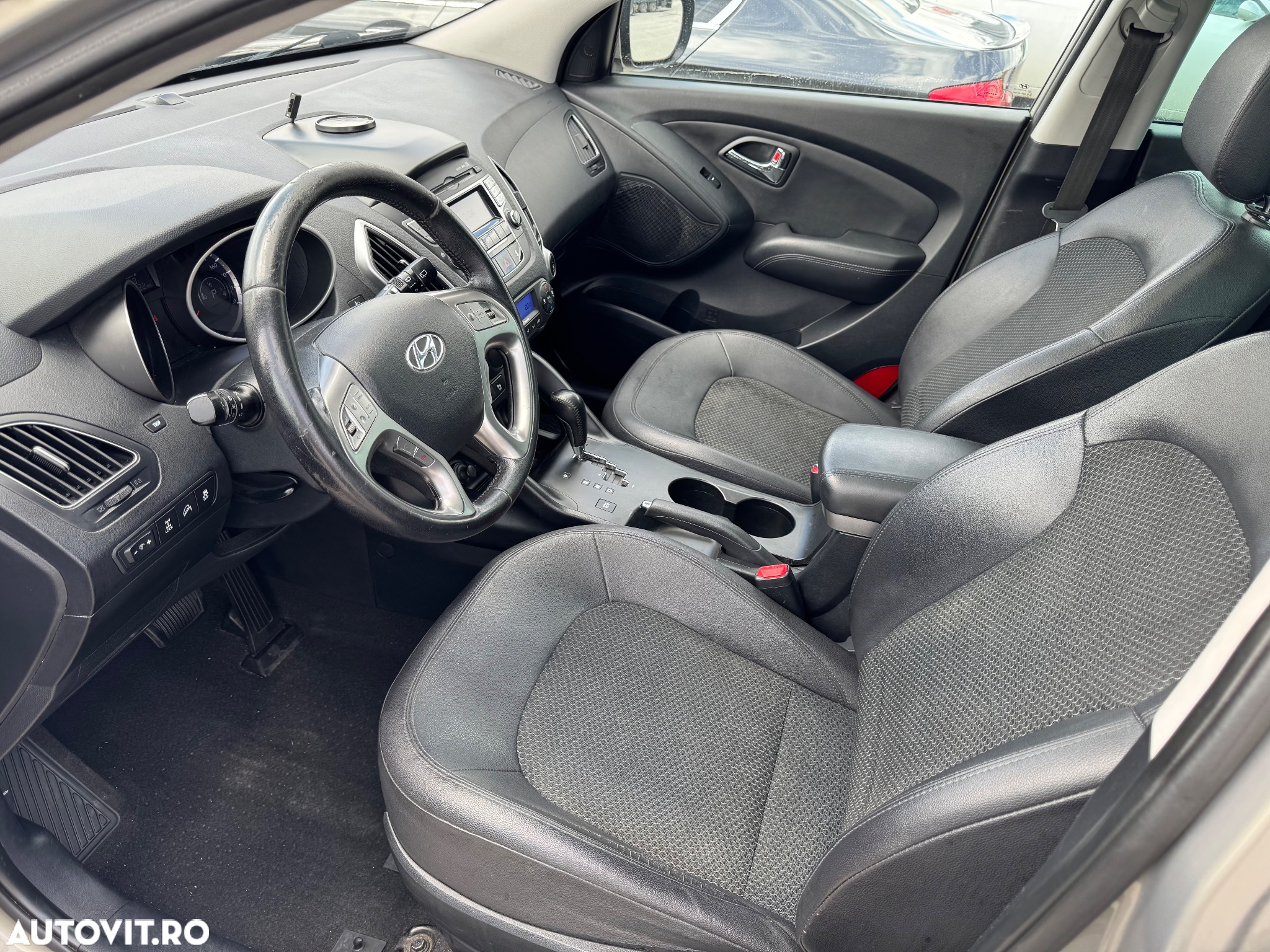 Hyundai ix35 2.0 CRDI 4WD Automatik Premium - 7