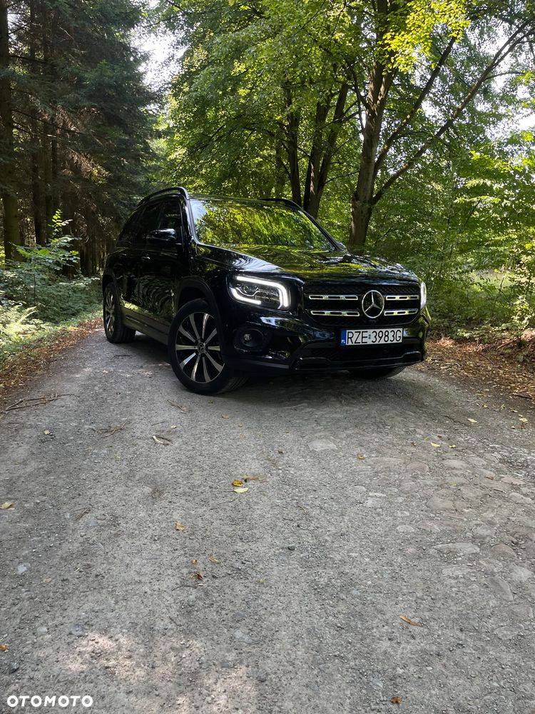 Mercedes-Benz GLB - 3